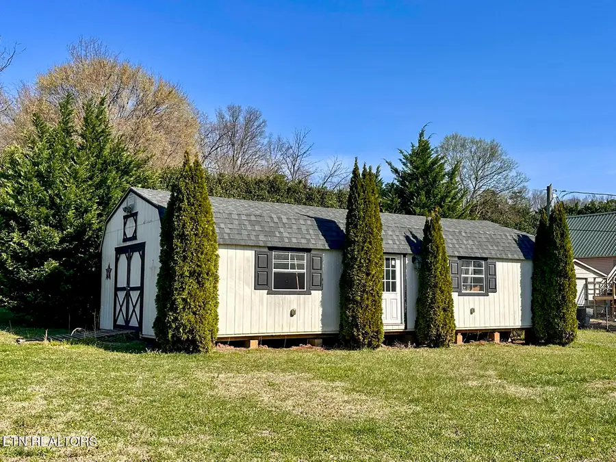 613 Ross Drive, Dandridge, TN 37725 - #3