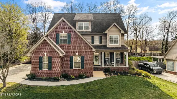 10220 Canton Place Lane, Knoxville, TN 37922