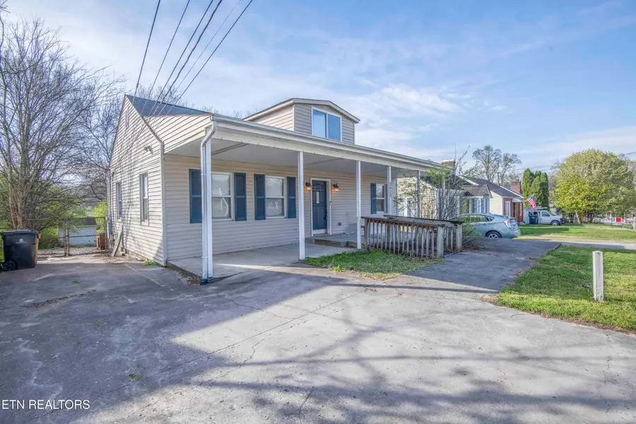2612 Avondale Ave, Knoxville, TN 37917 - #2