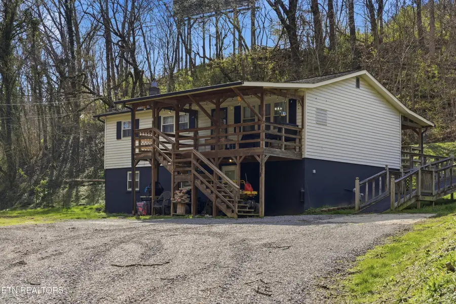 168 Childs Rd, Harriman, TN 37748 - #2