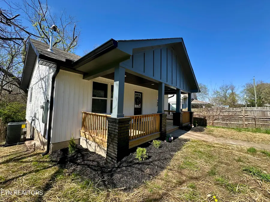 1237 Iredell Ave, Knoxville, TN 37921 - #2