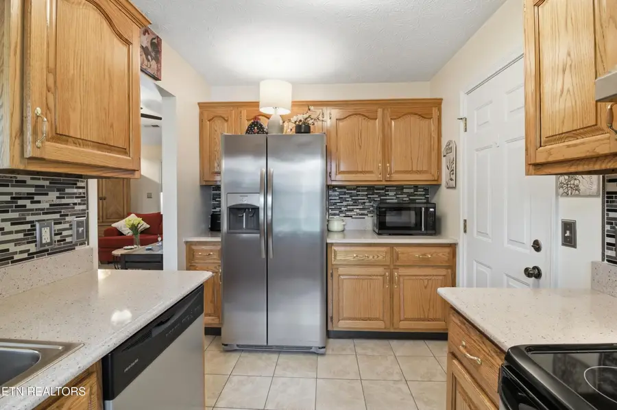 6115 Emerald Hills Lane, Knoxville, TN 37912 - #3