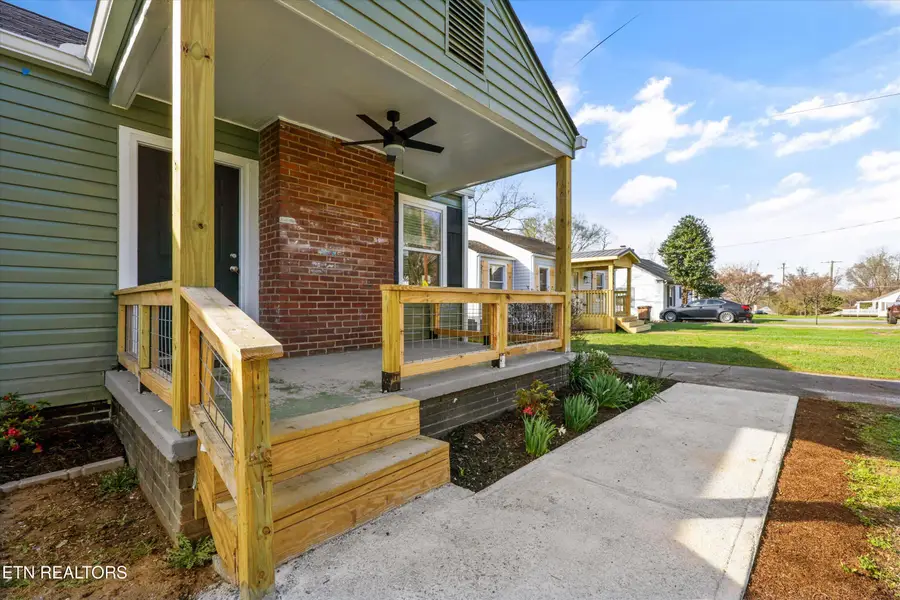 2428 Lawson Ave, Knoxville, TN 37917 - #3