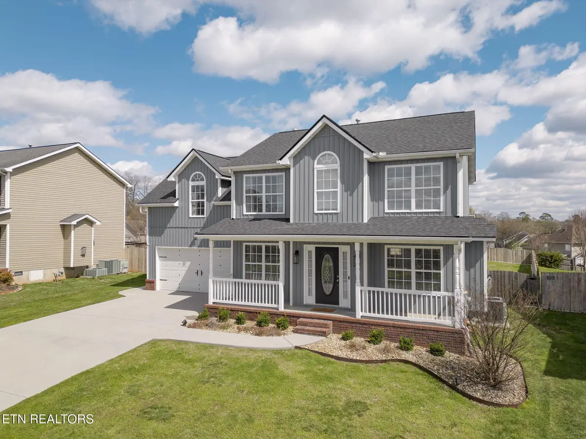 5526 Golden Gate Rd, Knoxville, TN 37918 - #1