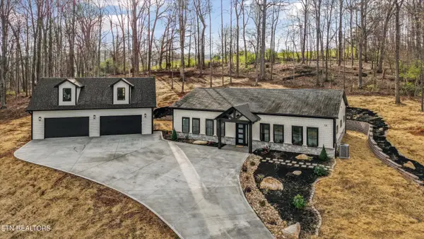 710 Knight Rd, Knoxville, TN 37920