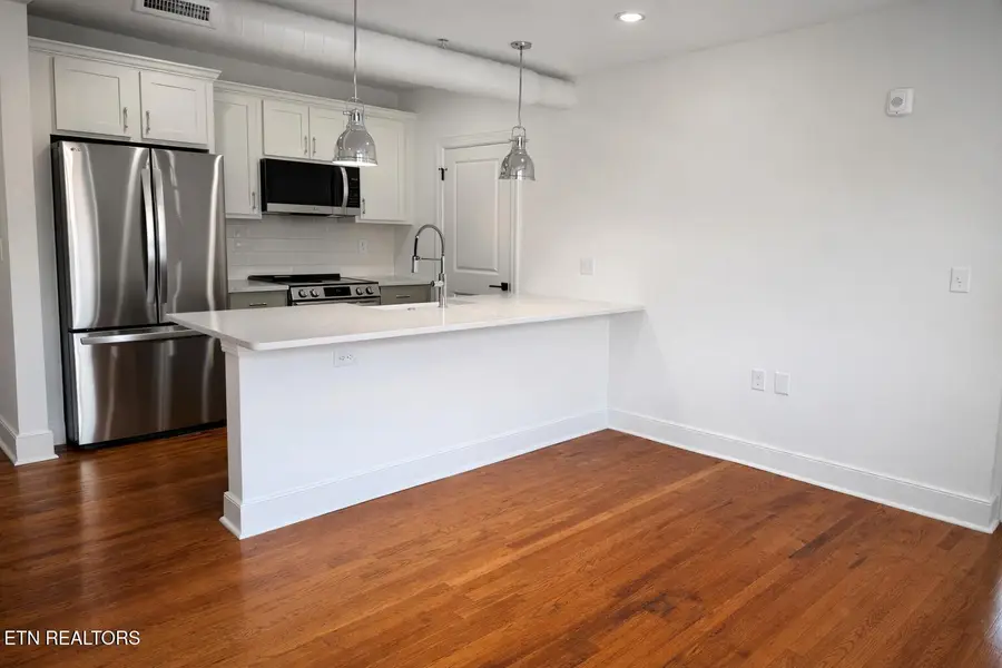 2724 E Magnolia Ave #302, Knoxville, TN 37914 - #2