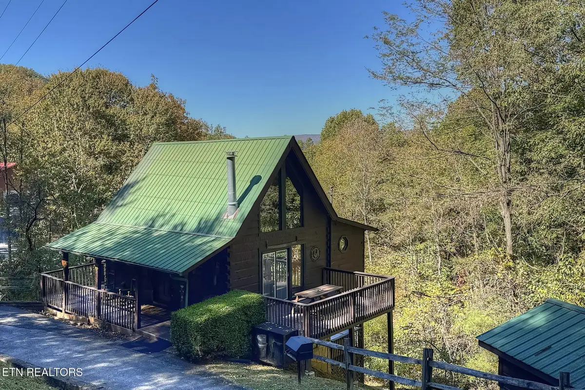 3550 Olde Tyme Way, Sevierville, TN 37862 - #1