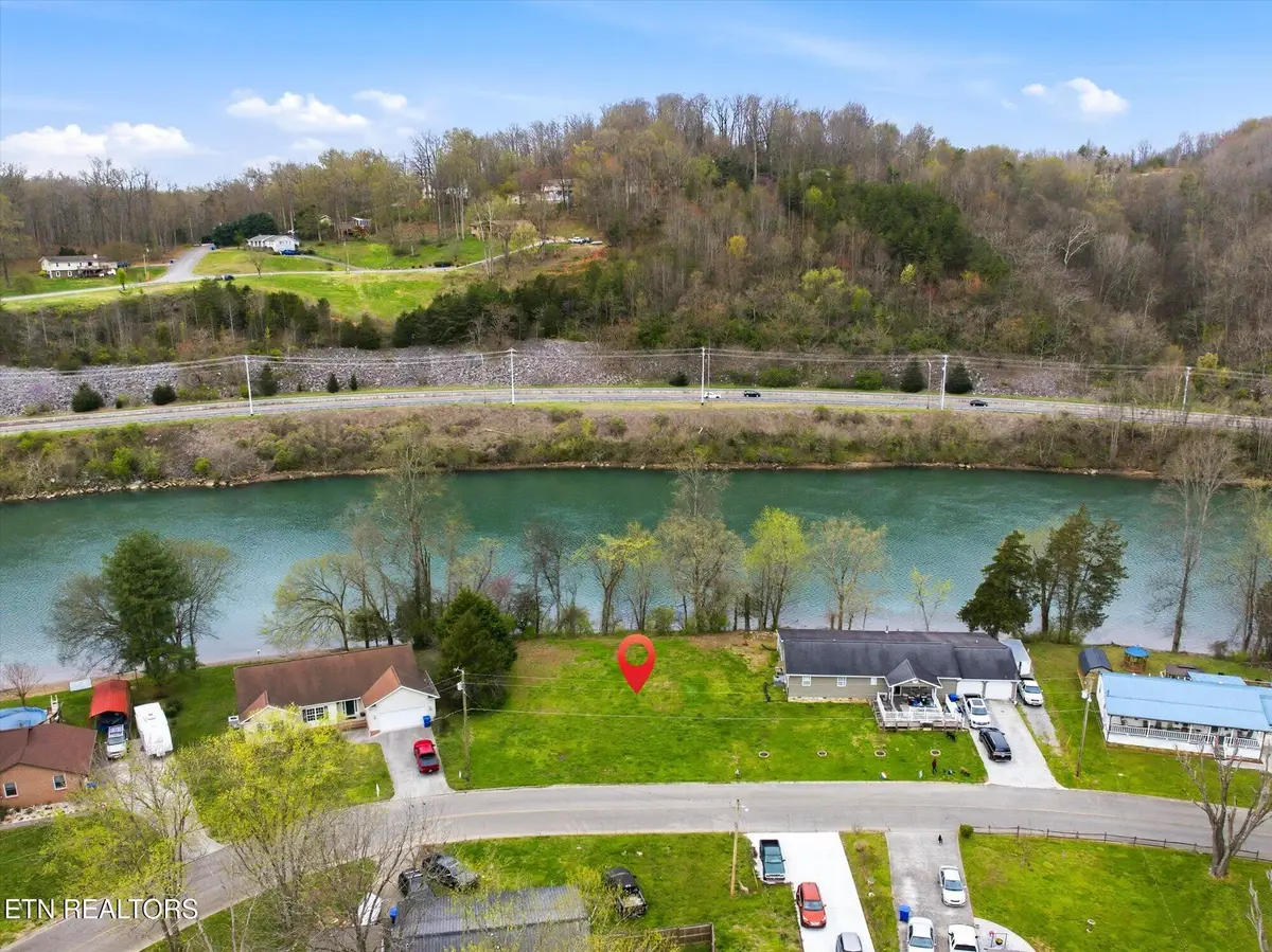 Melton Hill Circle, Clinton, TN 37716 - #1