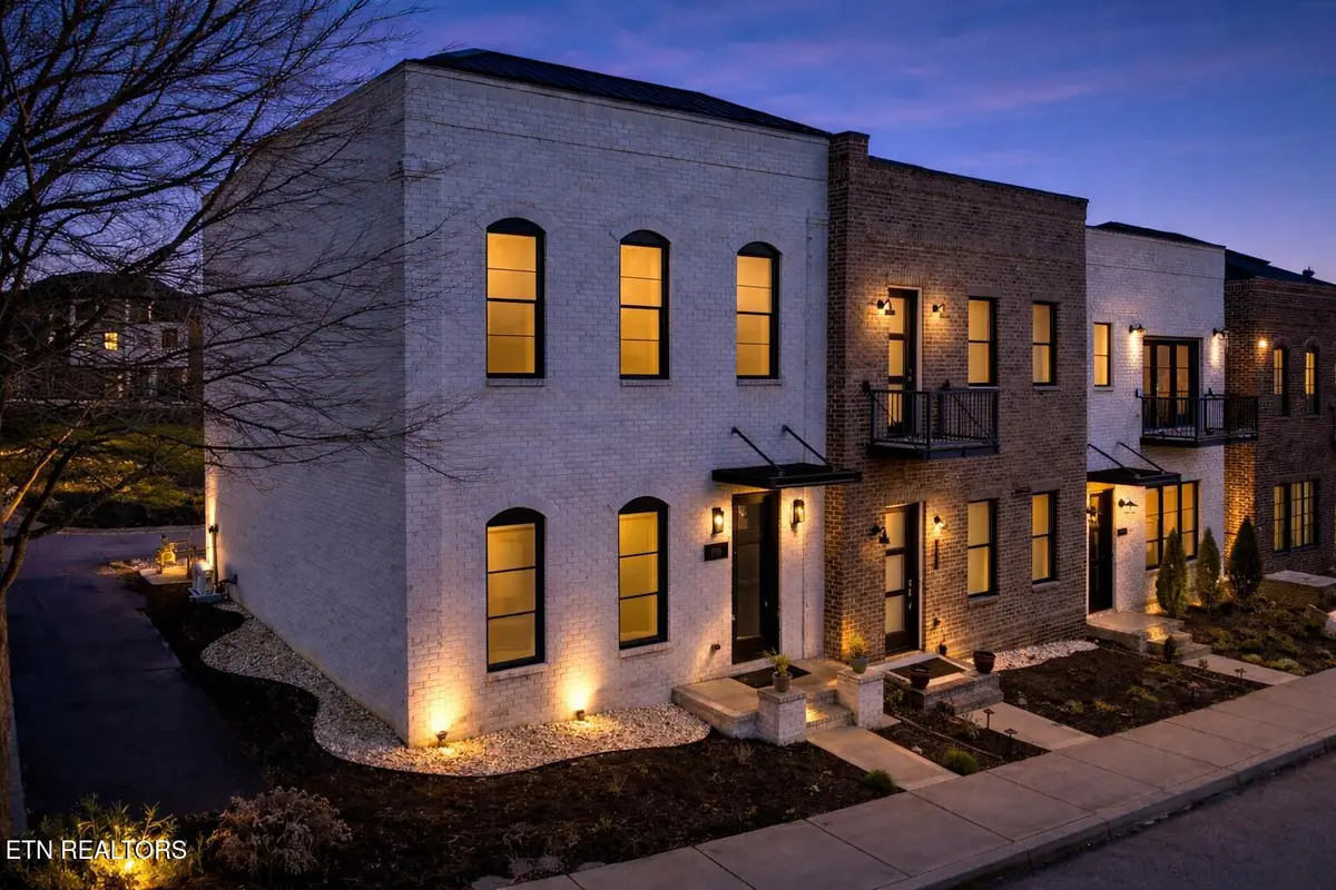 1708 Cades Cove Rd, Knoxville, TN 37922 - #1