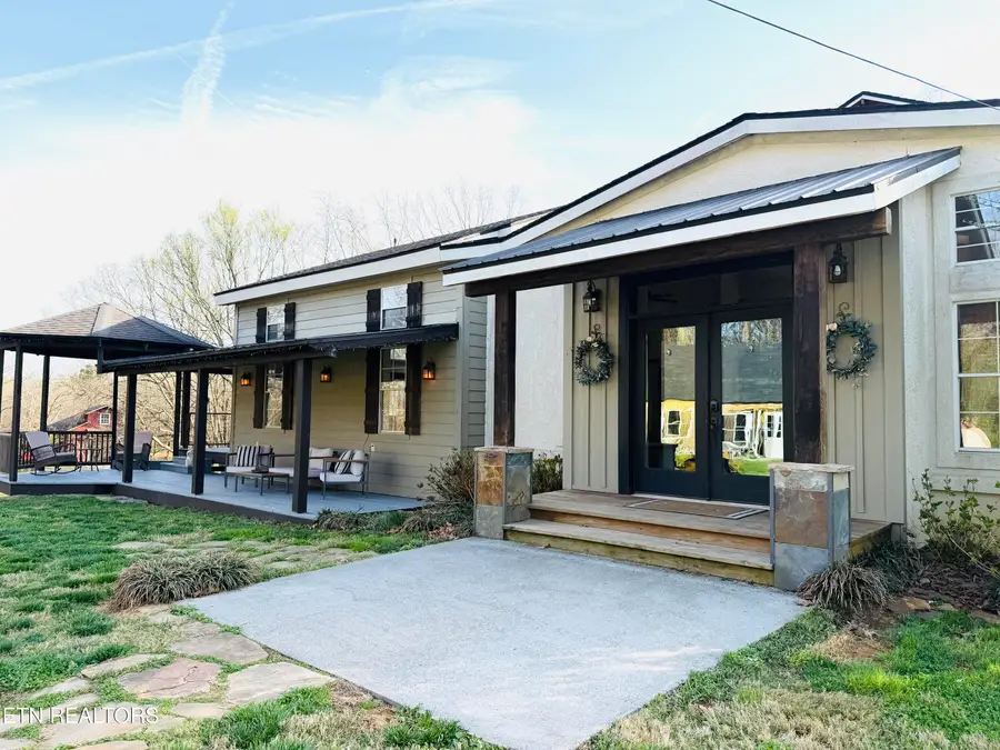 675 Mashburn Drive, Lenoir City, TN 37772 - #3