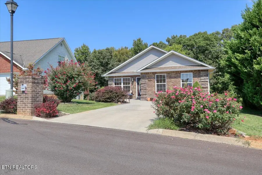 1826 Watauga St, Sevierville, TN 37876 - #2