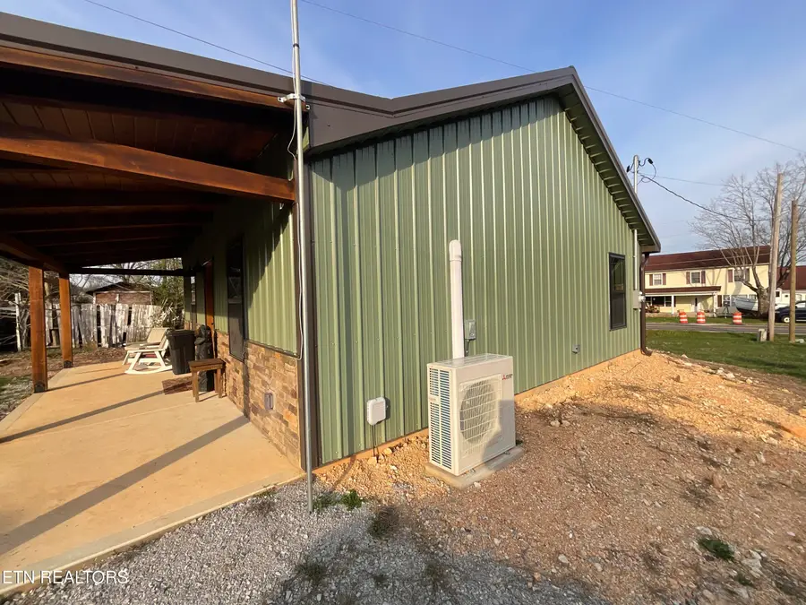 155 Broyles Rd, Spring City, TN 37381 - #2