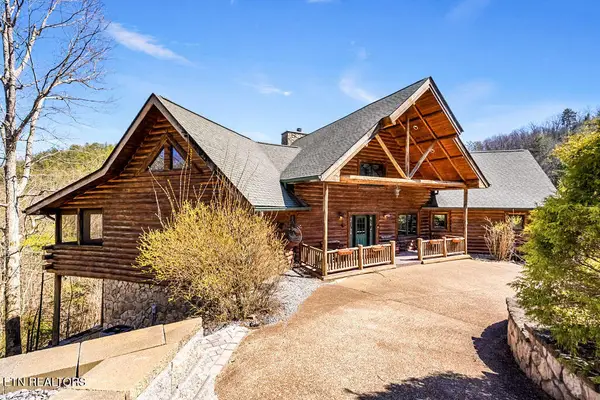 206 Cobblestone Way, Townsend, TN 37882