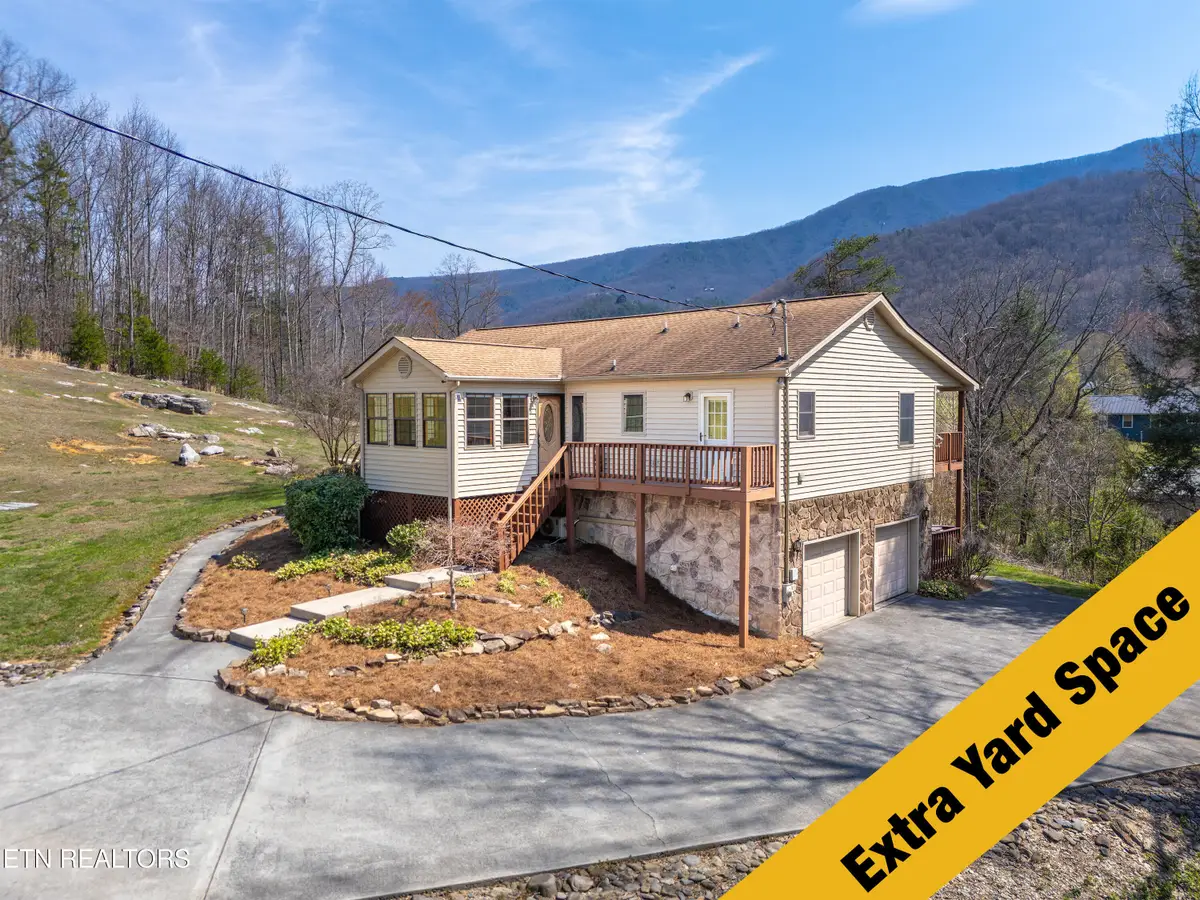 3375 Spring View Drive, Sevierville, TN 37862 - #1