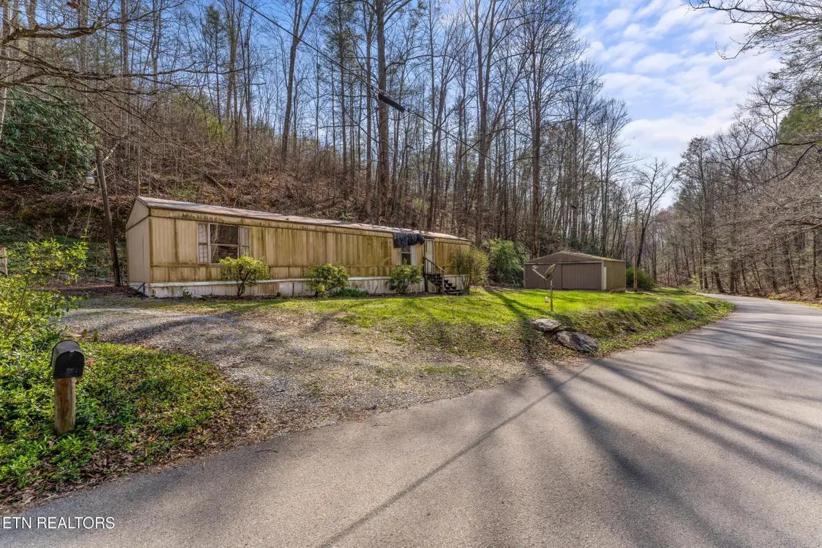 520 Huskey Grove Rd, Pigeon Forge, TN 37876 - #1