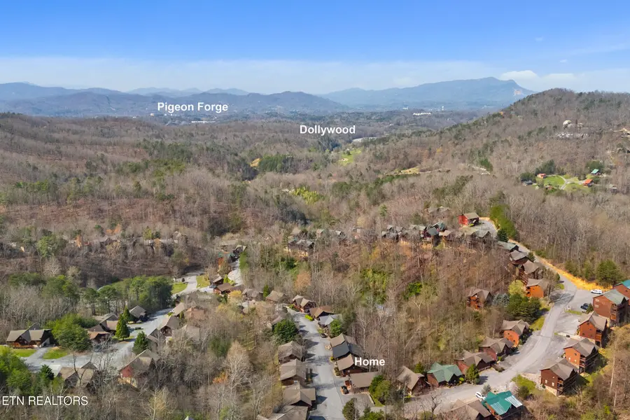 1529 Bears Den Way, Sevierville, TN 37862 - #2