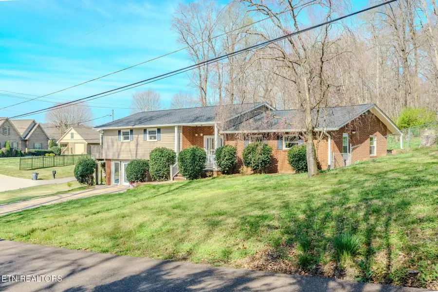 3543 Ginn Farm Drive, Knoxville, TN 37920 - #3