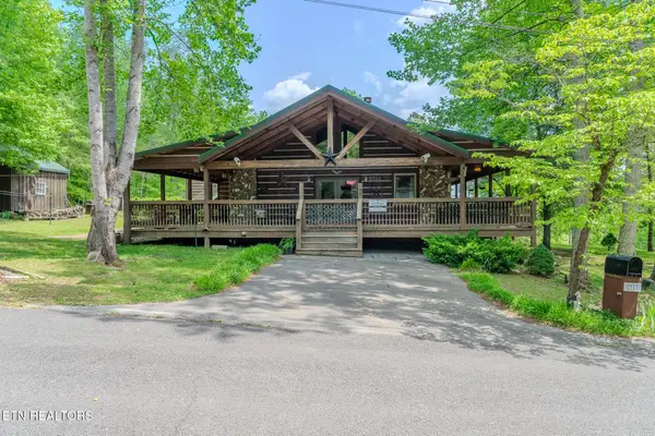 2313 Heather Mccarter Lane, Sevierville, TN 37862