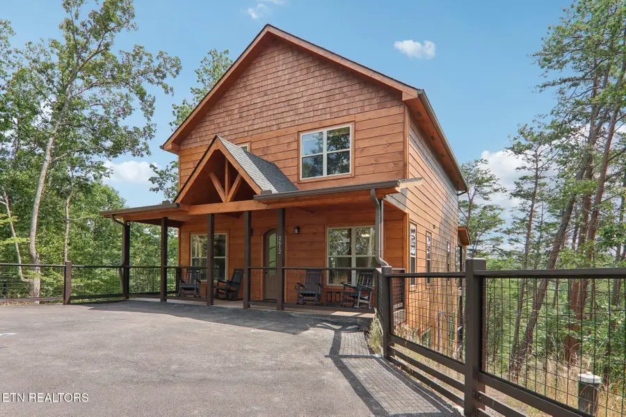 2616 Dogwood Loop Drive, Sevierville, TN 37876 - #2