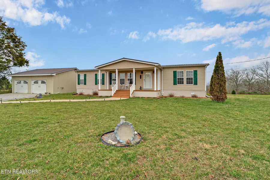 154 Ike Burgess Rd, Crossville, TN 38572 - #3