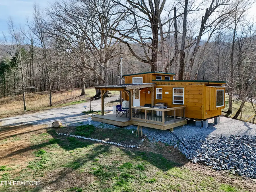 293 Herbert Shannon Rd, Sunbright, TN 37872 - #3