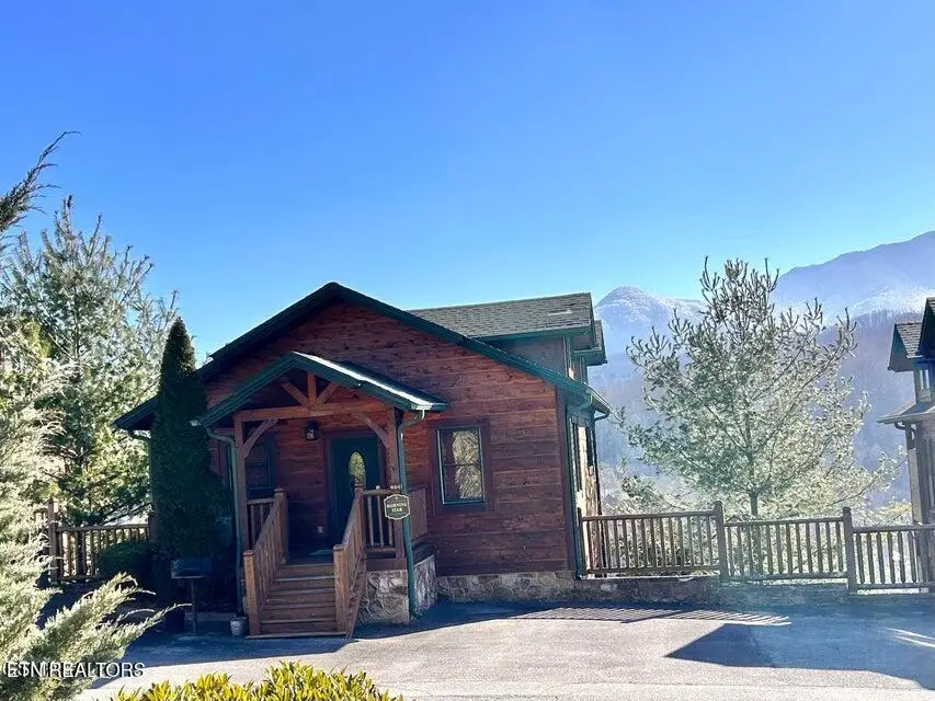 656 Park Vista Way, Gatlinburg, TN 37738 - #2