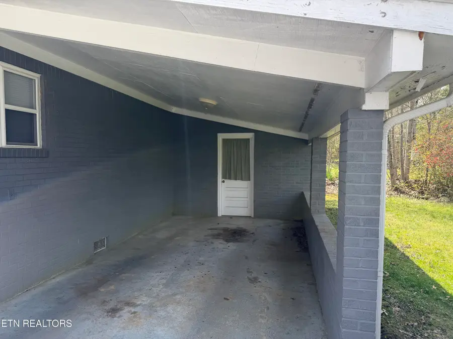 38 Oak Lane, Sparta, TN 38583 - #3