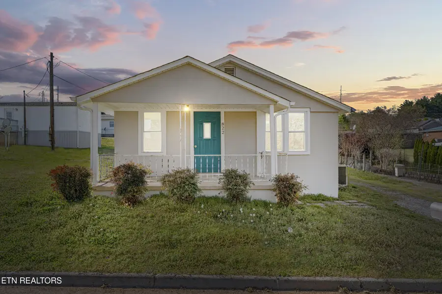 822 Vale St, Loudon, TN 37774 - #3
