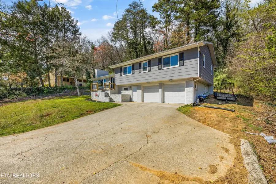 102 Canterbury Rd, Oak Ridge, TN 37830 - #2