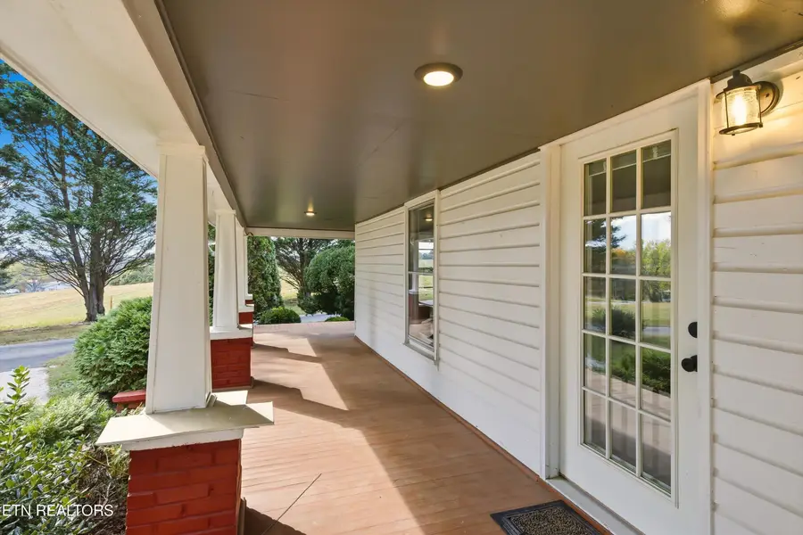 1438 W Hunt Rd, Maryville, TN 37801 - #3