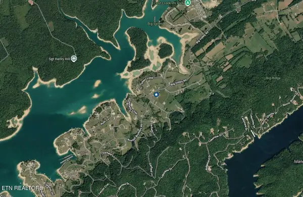 717 Russell Brothers Rd, Sharps Chapel, TN 37866