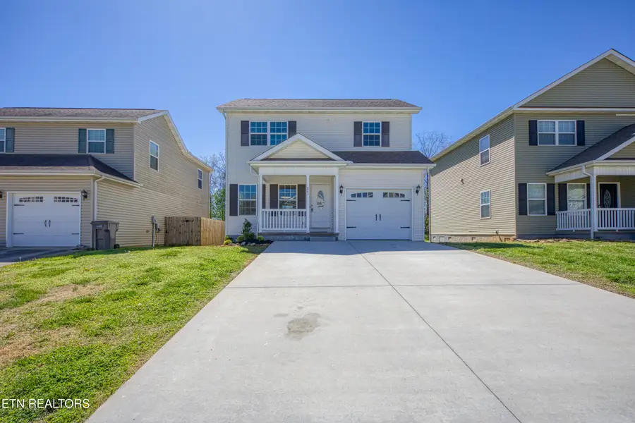 221 Heritage Crossing Drive, Maryville, TN 37804 - #2