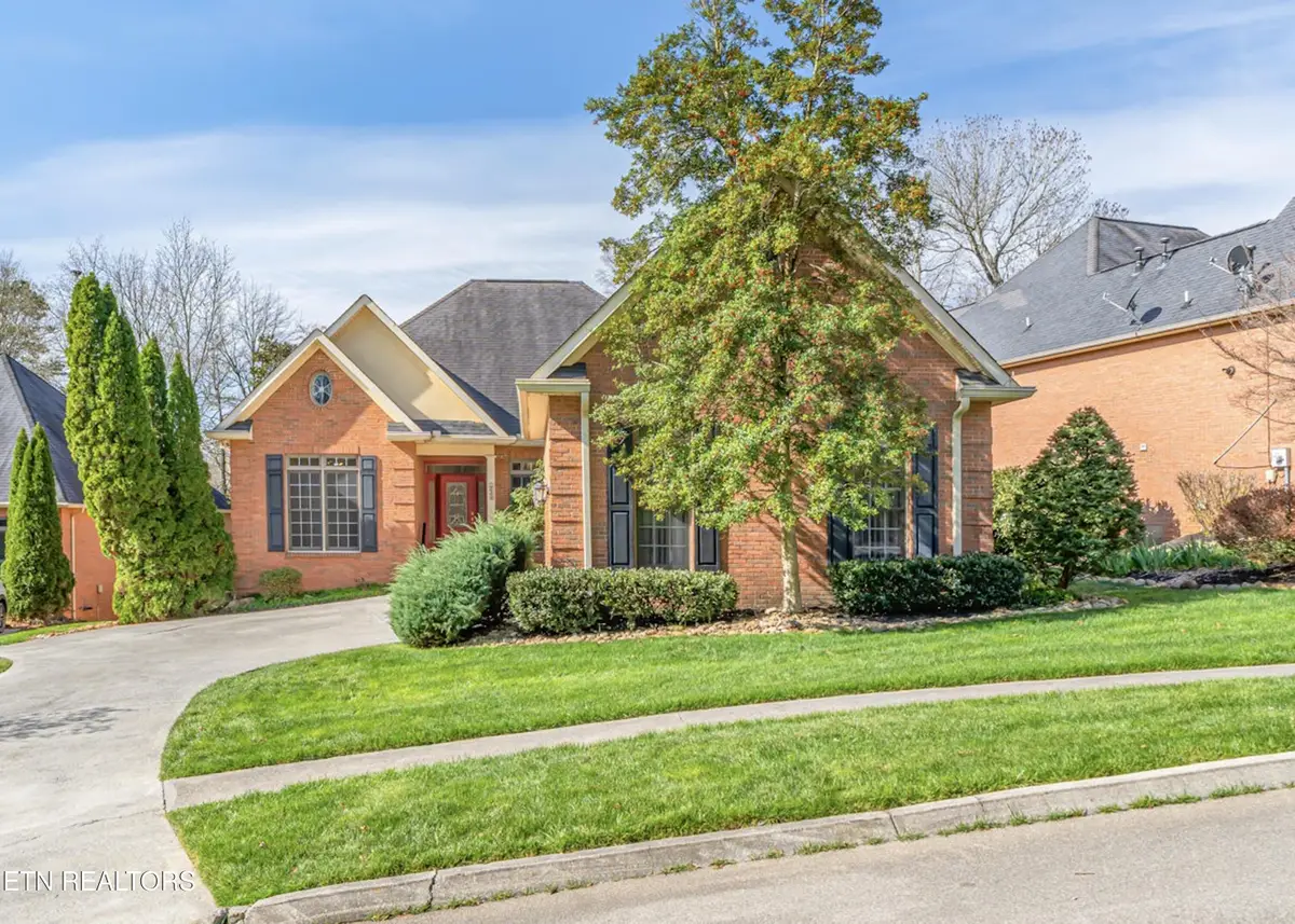 220 Skyview Drive, Lenoir City, TN 37772 - #1