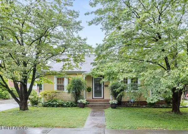 214 Broad St, Sweetwater, TN 37874