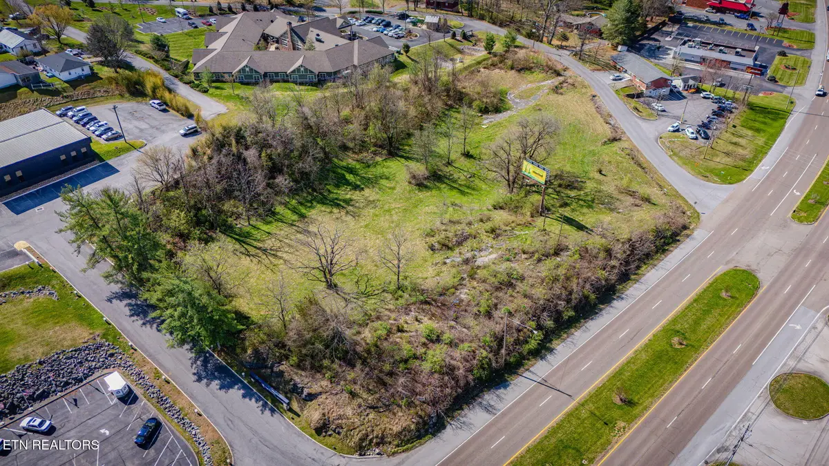 435 Shelby Lane, Bristol, TN 37620 - #1