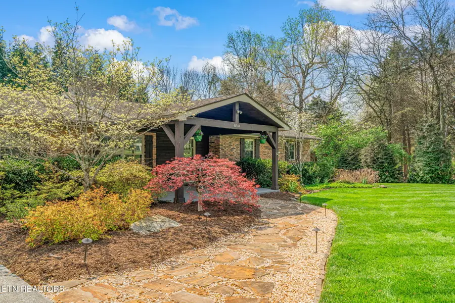 8344 Nubbin Ridge Rd, Knoxville, TN 37923 - #3