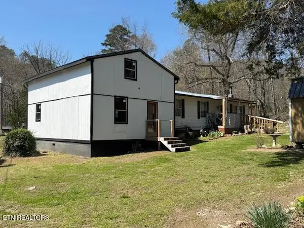 1949 Bluff Mountain Rd, Sevierville, TN 37876