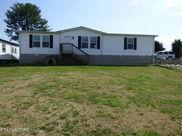 817 Hillendale Rd, Crossville, TN 38572