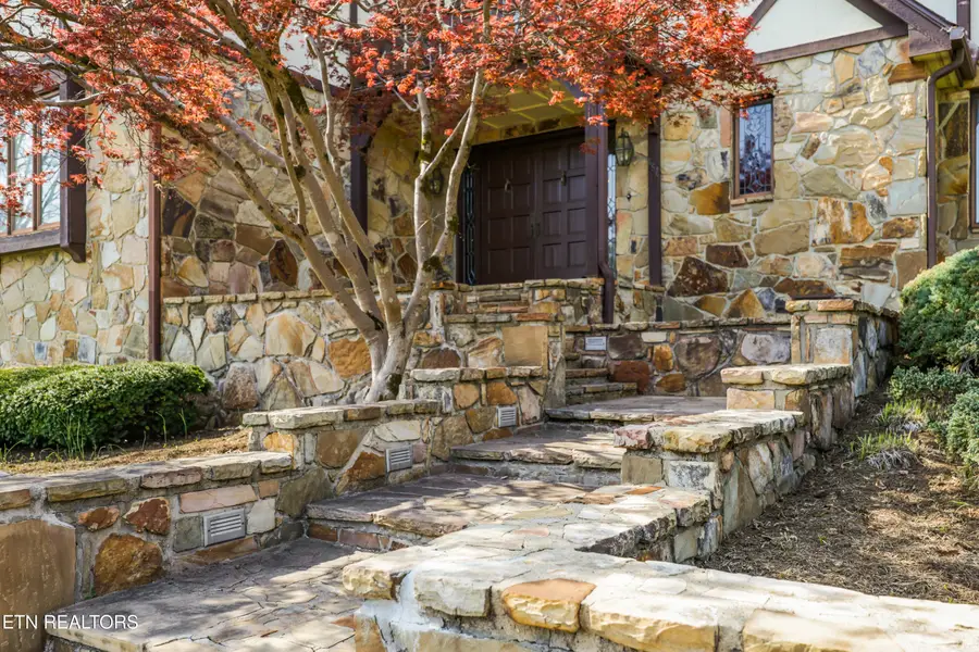 151 Saint Andrews Drive, Knoxville, TN 37934 - #2