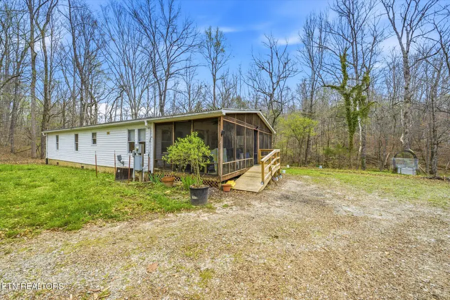 285 Suddath Rd, Ten Mile, TN 37880 - #2