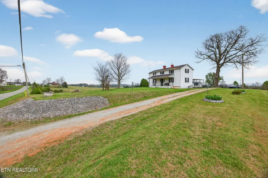 1298 S Bunker Hill Rd, Sparta, TN 38583 - #3