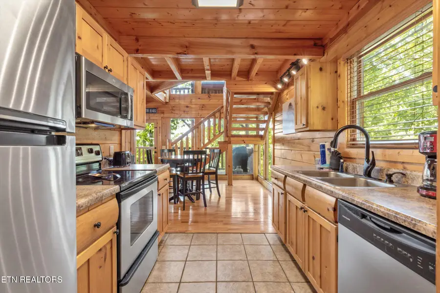 1109 Autumn Path Way, Sevierville, TN 37862 - #2