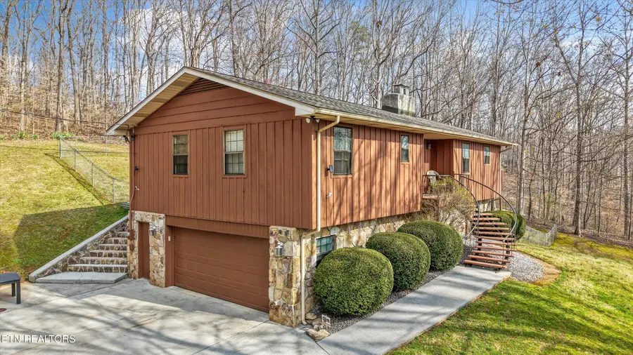 406 Powder House Rd, Powell, TN 37849 - #3