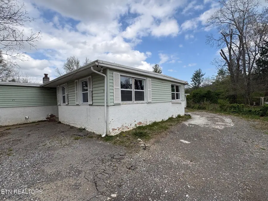 121 Marietta Circle, Oak Ridge, TN 37830 - #3