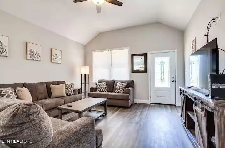 3952 Seahorn Ave, Knoxville, TN 37914 - #3