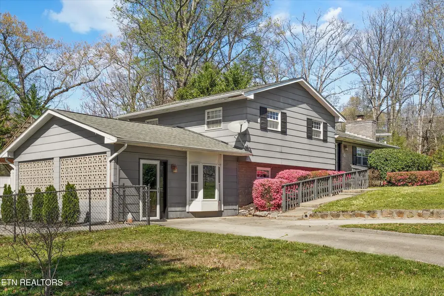 7201 Stagecoach Tr, Knoxville, TN 37909 - #3