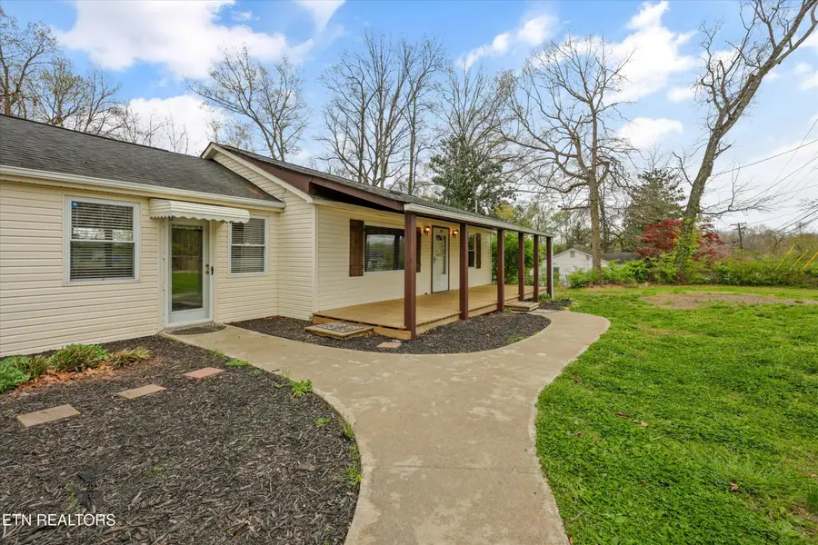 434 Murray Rd, Knoxville, TN 37912 - #3