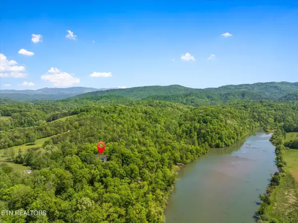 3300 Ballplay Rd, Madisonville, TN 37354