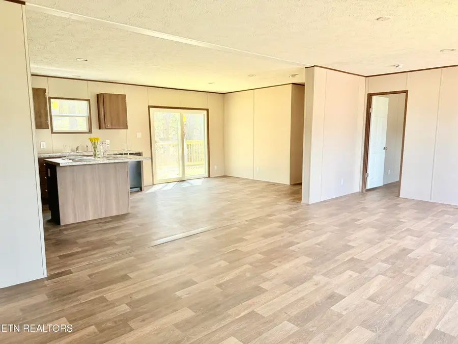 6695 W Allens Bridge Rd, Greeneville, TN 37743 - #3