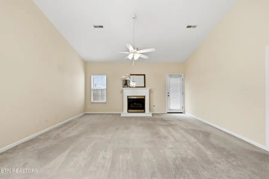 2567 Glen Meadow Rd, Knoxville, TN 37909 - #3